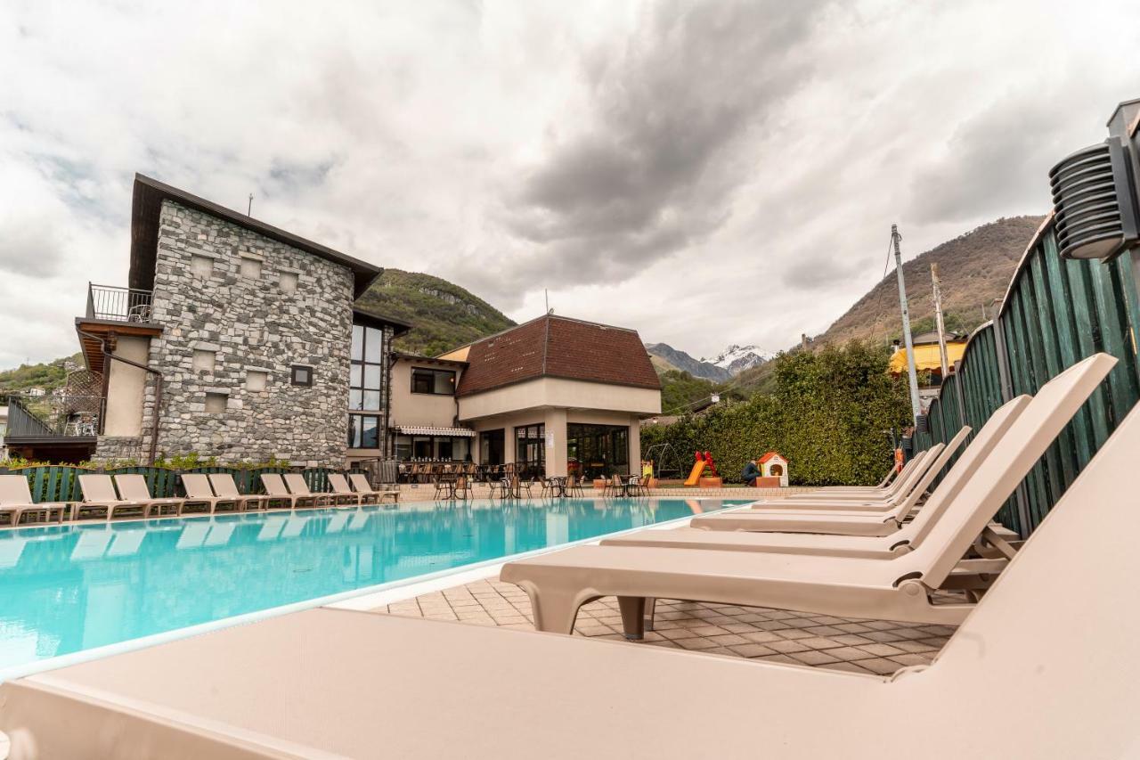 Hotel Bungalows Europa Домазо Екстер'єр фото