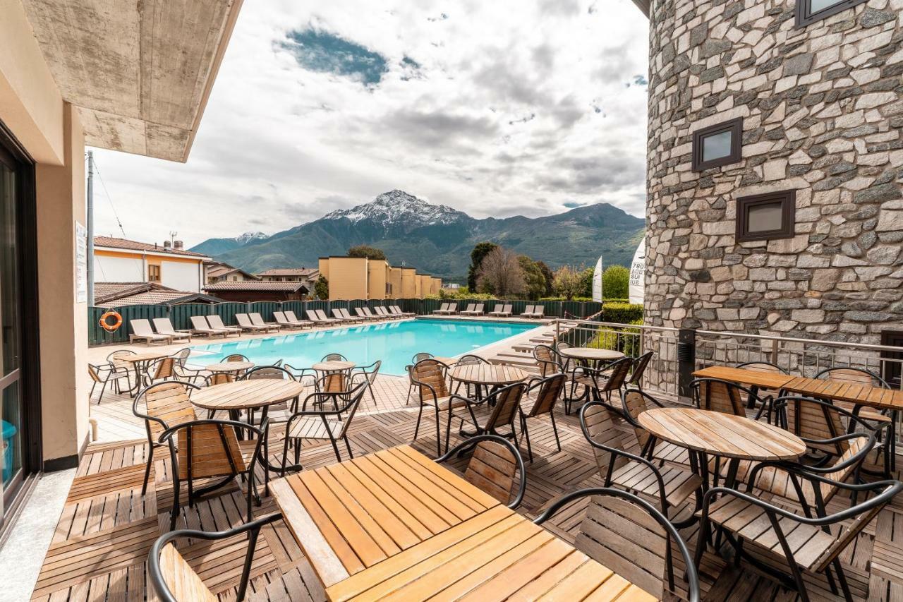 Hotel Bungalows Europa Домазо Екстер'єр фото